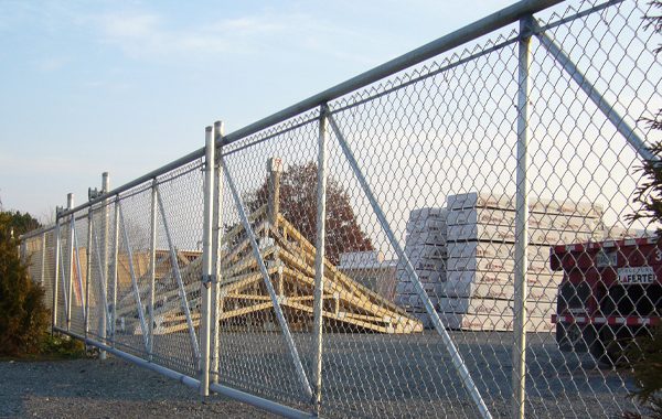 Clôture commerciale