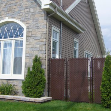 Clôture lattes intimes