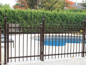 clôture, ornemental, résidentiel, cour, arrière, terrain, brun, barrière, porte, piscine, brun, sécurité, esthétique