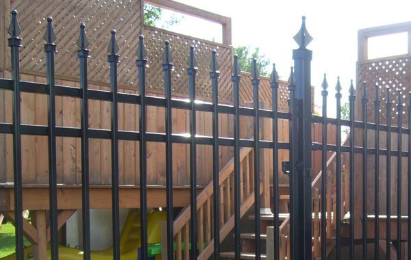 Clôture ornementale